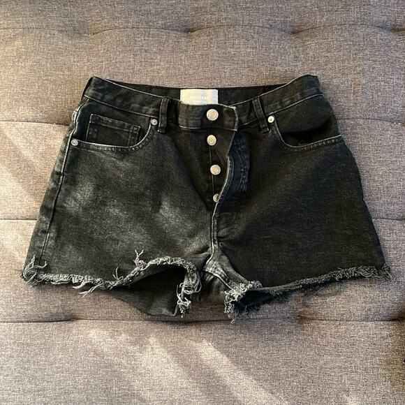 Everlane Pants - Everlane "The Cheeky" short cut off denim shorts.. Button fly.  Size 28